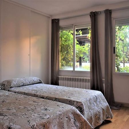 Casa Con Terrazas Apartment Zaragoza Bagian luar foto