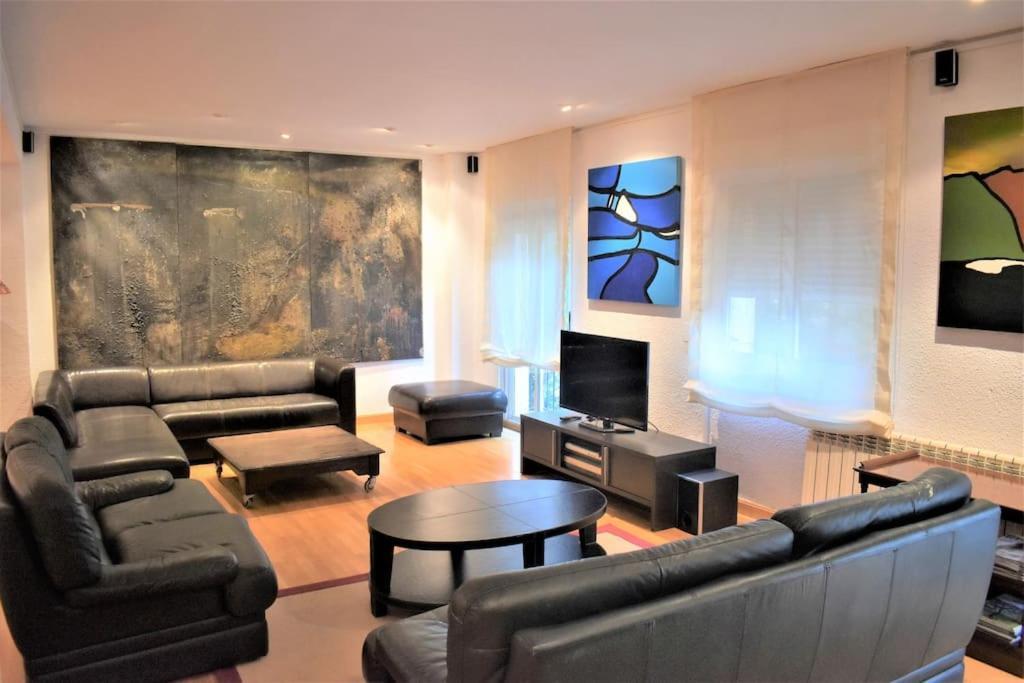 Casa Con Terrazas Apartment Zaragoza Bagian luar foto