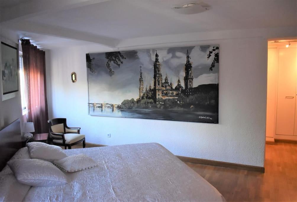 Casa Con Terrazas Apartment Zaragoza Bagian luar foto