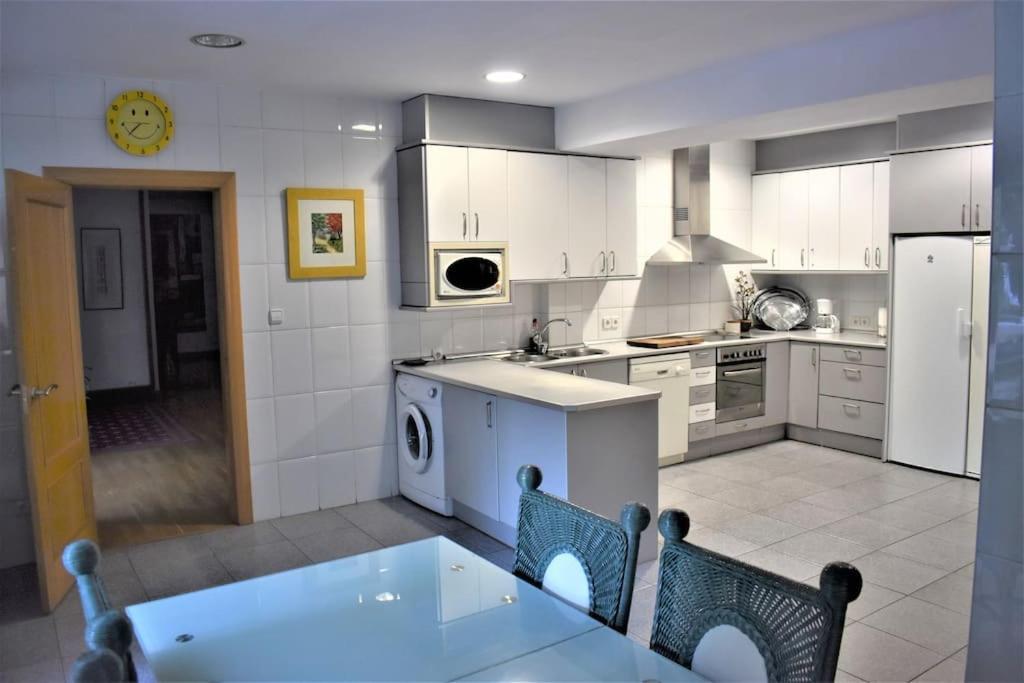 Casa Con Terrazas Apartment Zaragoza Bagian luar foto